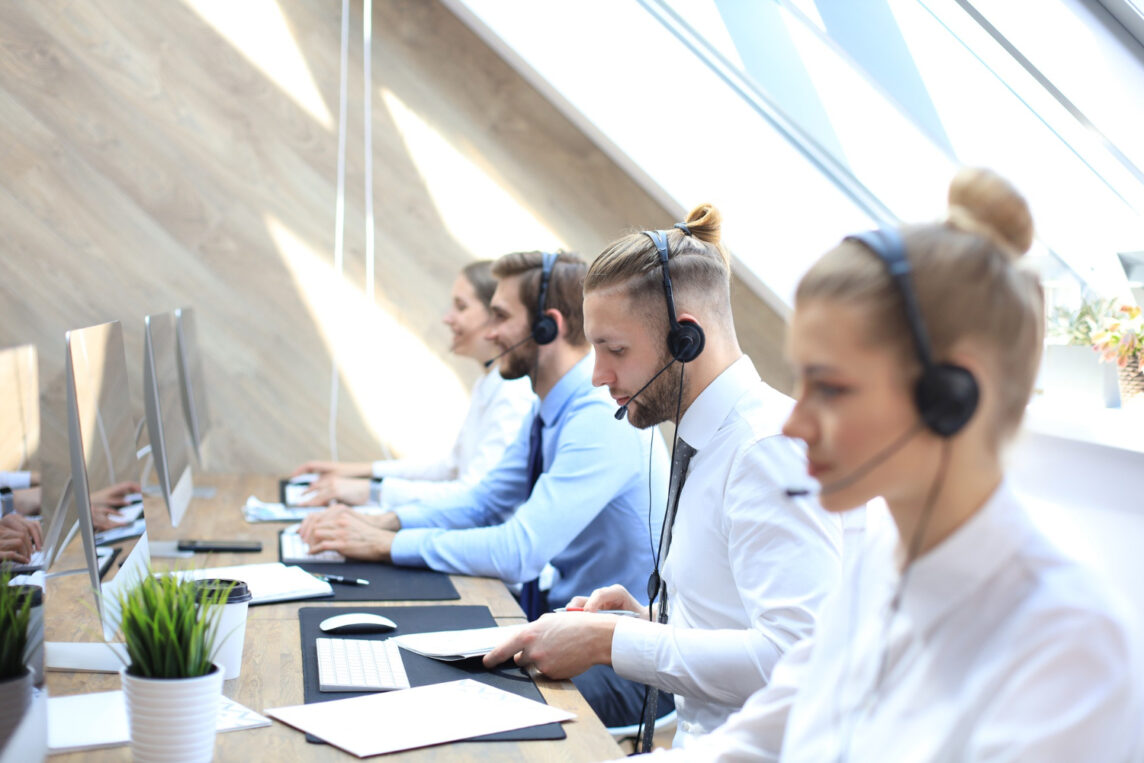 Pracownicy call center